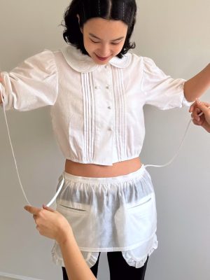 刺繡小天使宮廷圓領襯衫